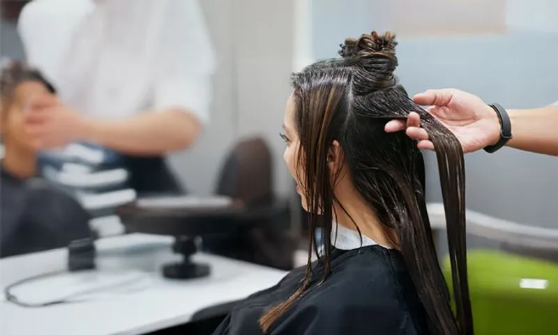 ahrar-brazilian_deal-image_beauty-spa-_oil-hair-copy__preview